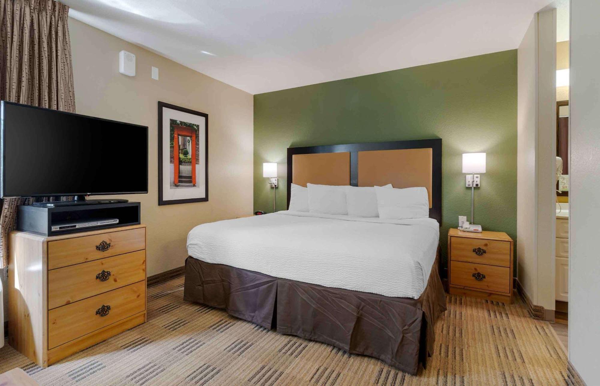 Extended Stay America Suites - Pleasanton - Chabot Dr Exterior photo